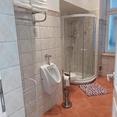Lorenzo Apartman *